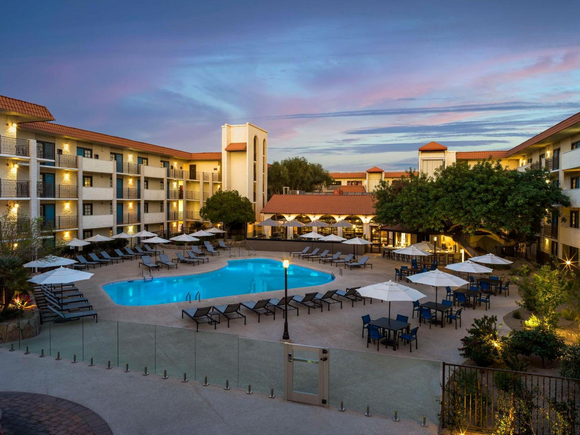 Embassy Suites By Hilton Scottsdale Resort Exteriér fotografie